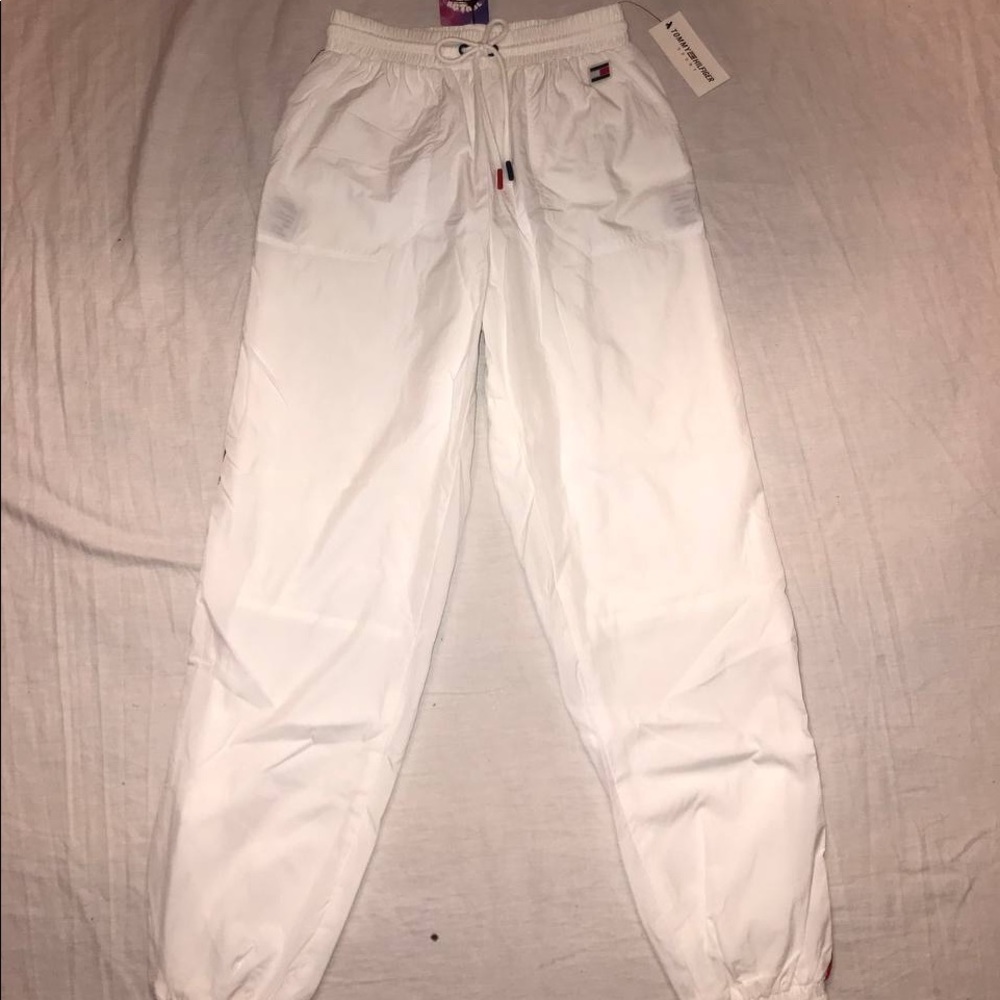 NWT Tommy Hilfiger Sport Windpants